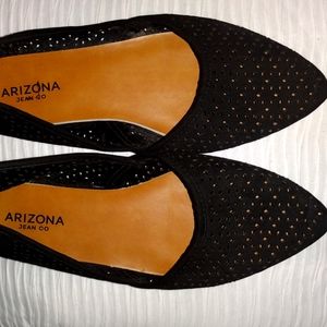 NWOT Arizona Jean Co black Flats size 8